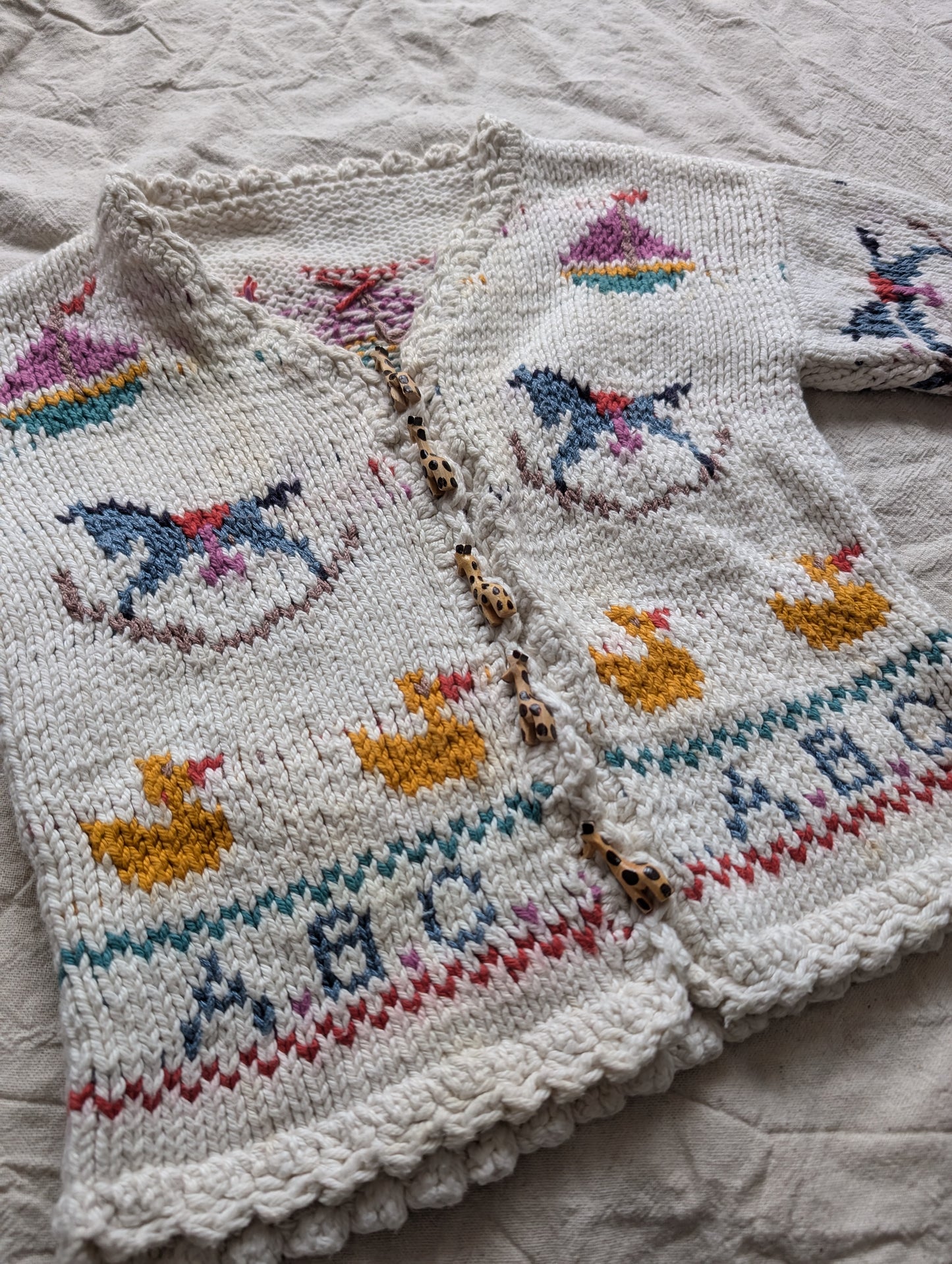 Playful vintage cardigan (2-3 years)