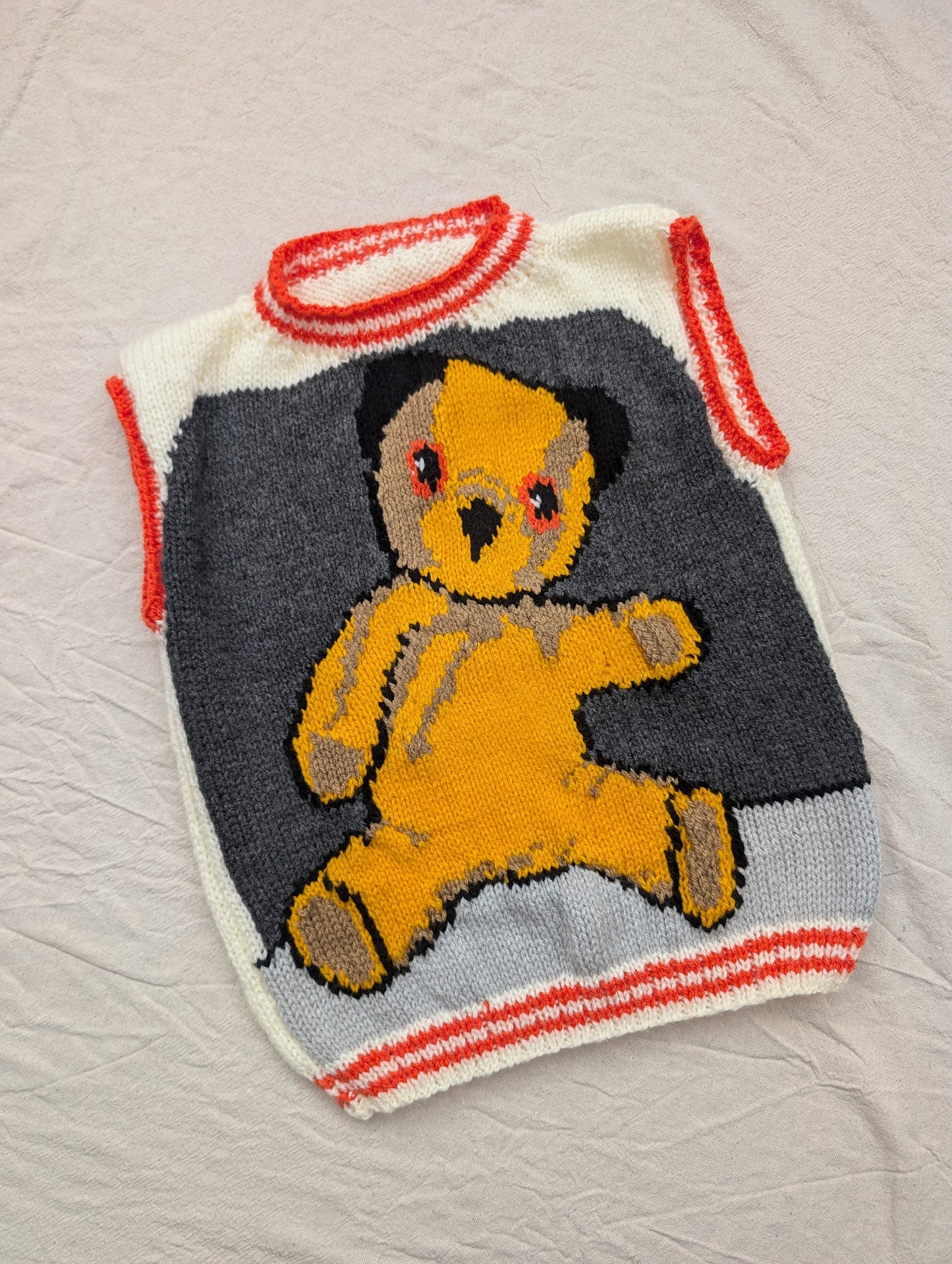 Sooty Vest (3-4 years)