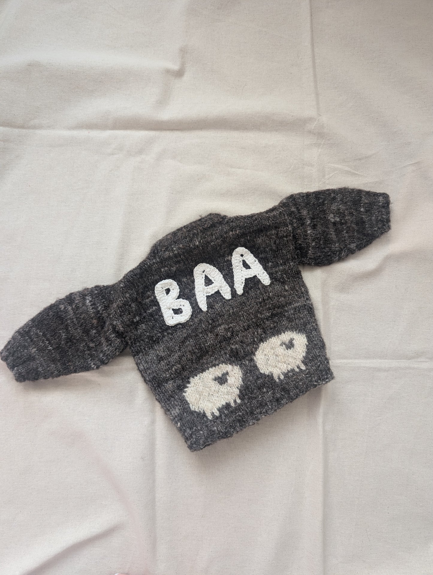 Baa Cardigan (0-3 months)