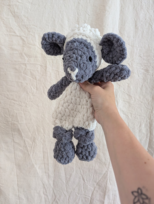 Mini Lettie Lamb Knotted Lovey